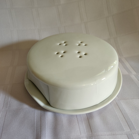 NWOT Brie Baker Dish - Picture 2 of 7